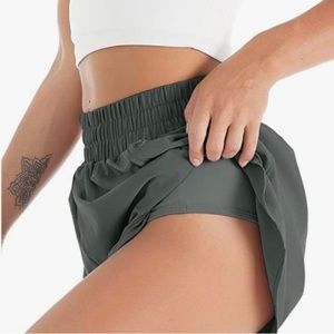 Blooming Jelly Women's Quick-Dry Running Shorts